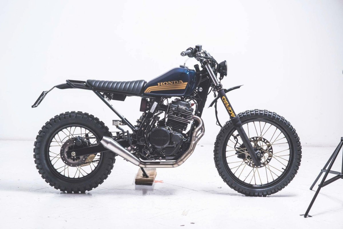 Honda Dominator 650 Scrambler