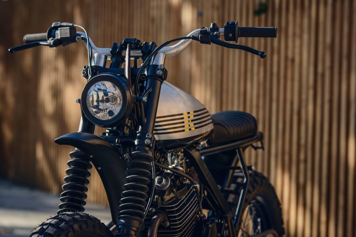 Honda SLR 650 Custom