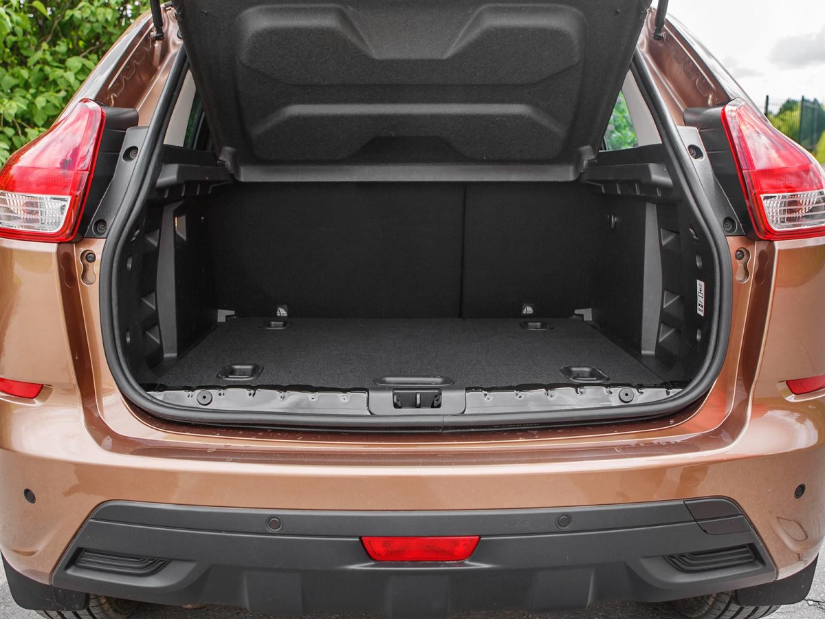 Лада Икс Рей кросс багажник