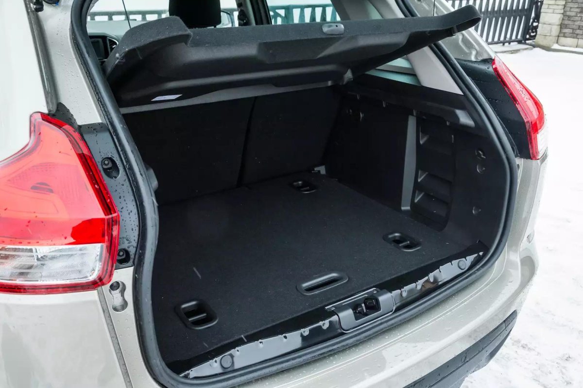 Лада х Рей кросс багажник