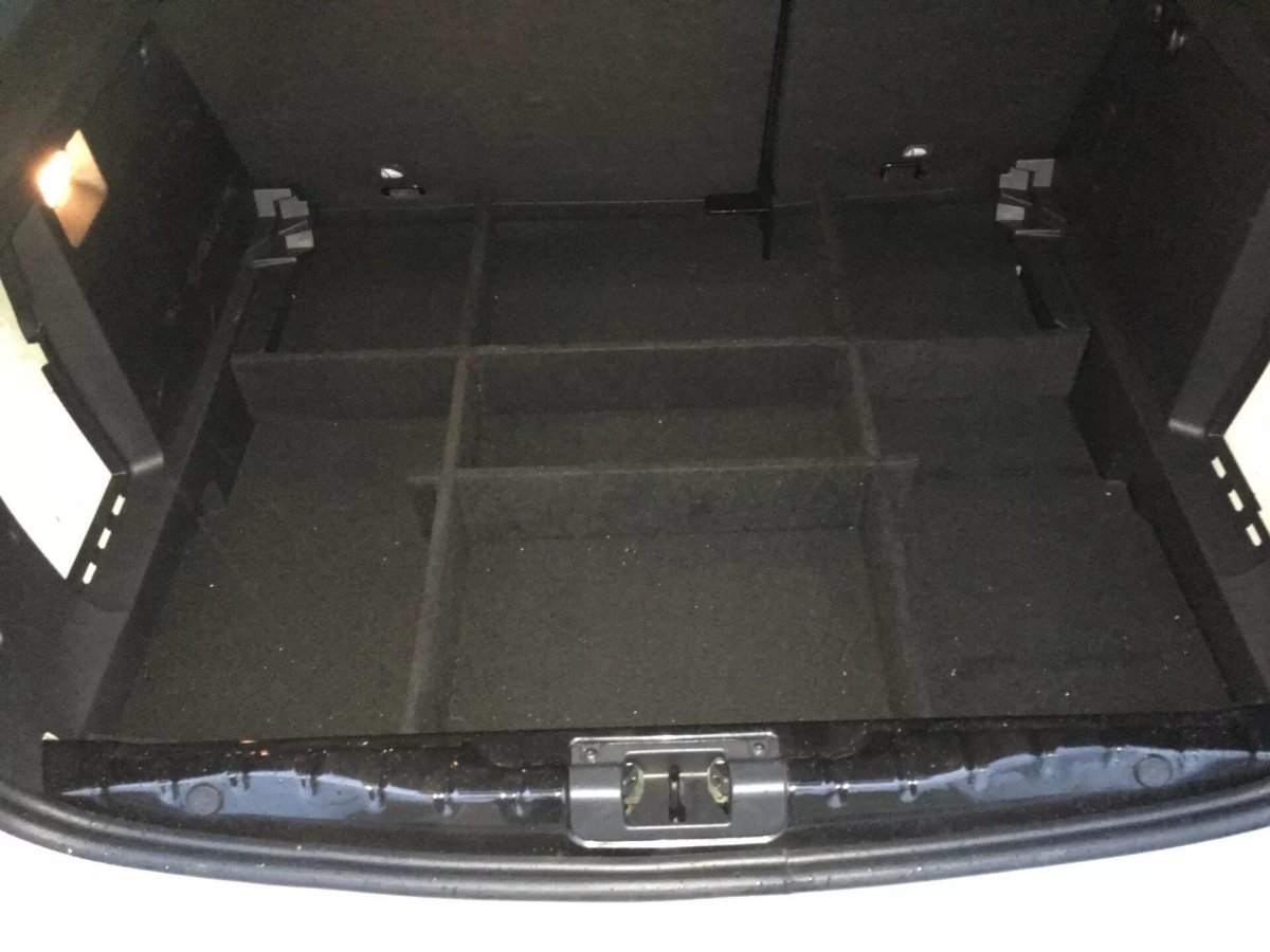 Фальшпол Лада XRAY