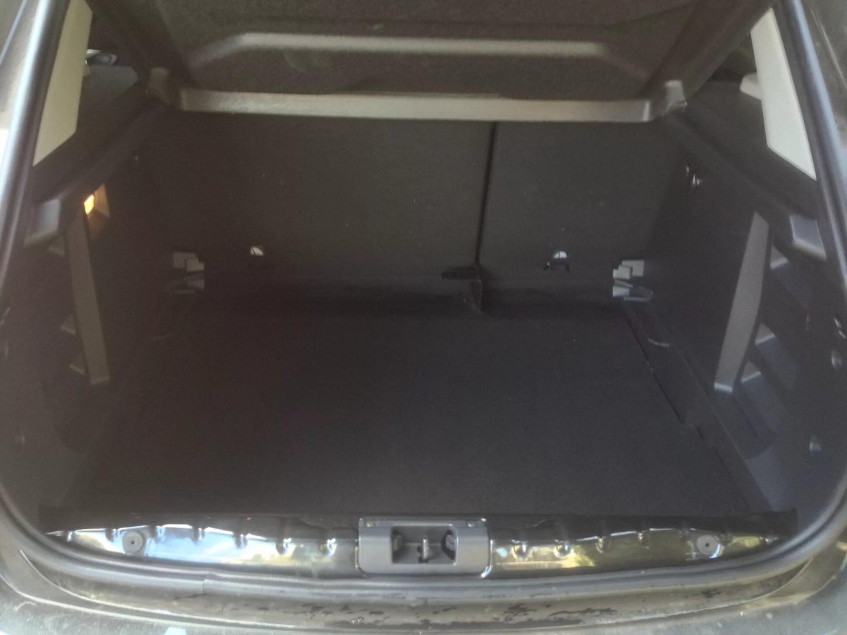 Фальшпол в багажник Лада х Рей 849025705r