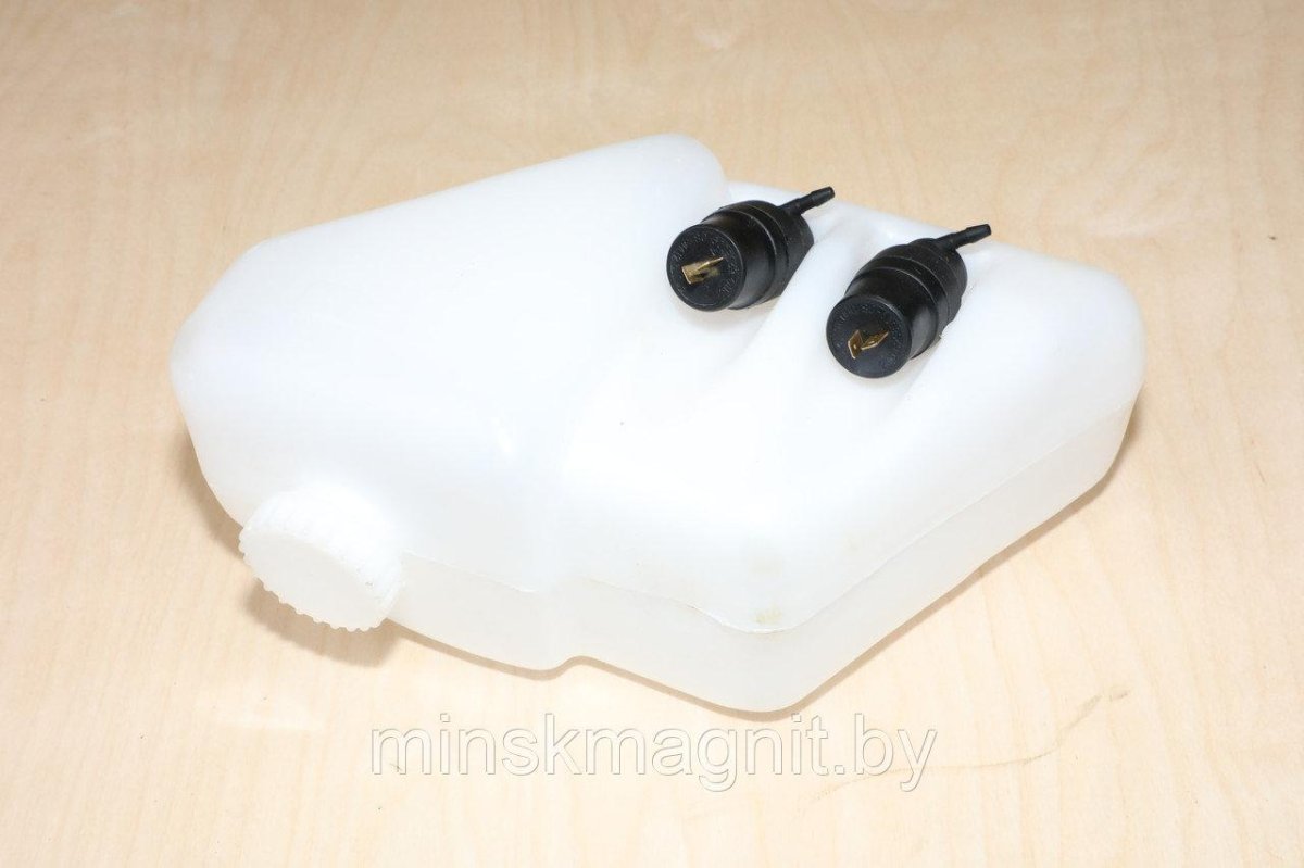 Бачок омывателя 3163-5208045 УАЗ