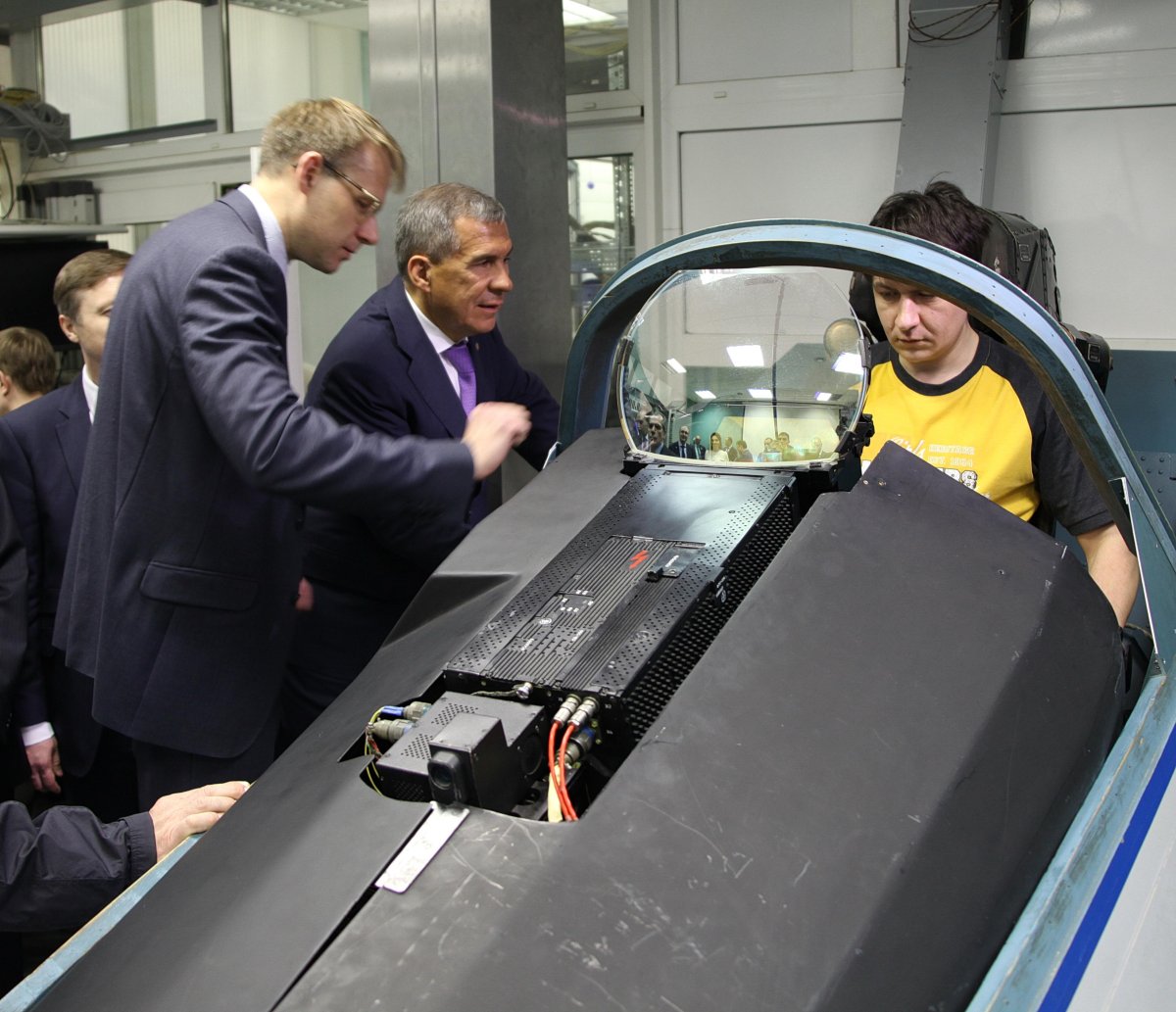 Стрелец Михаил Юрьевич ОКБ сухого