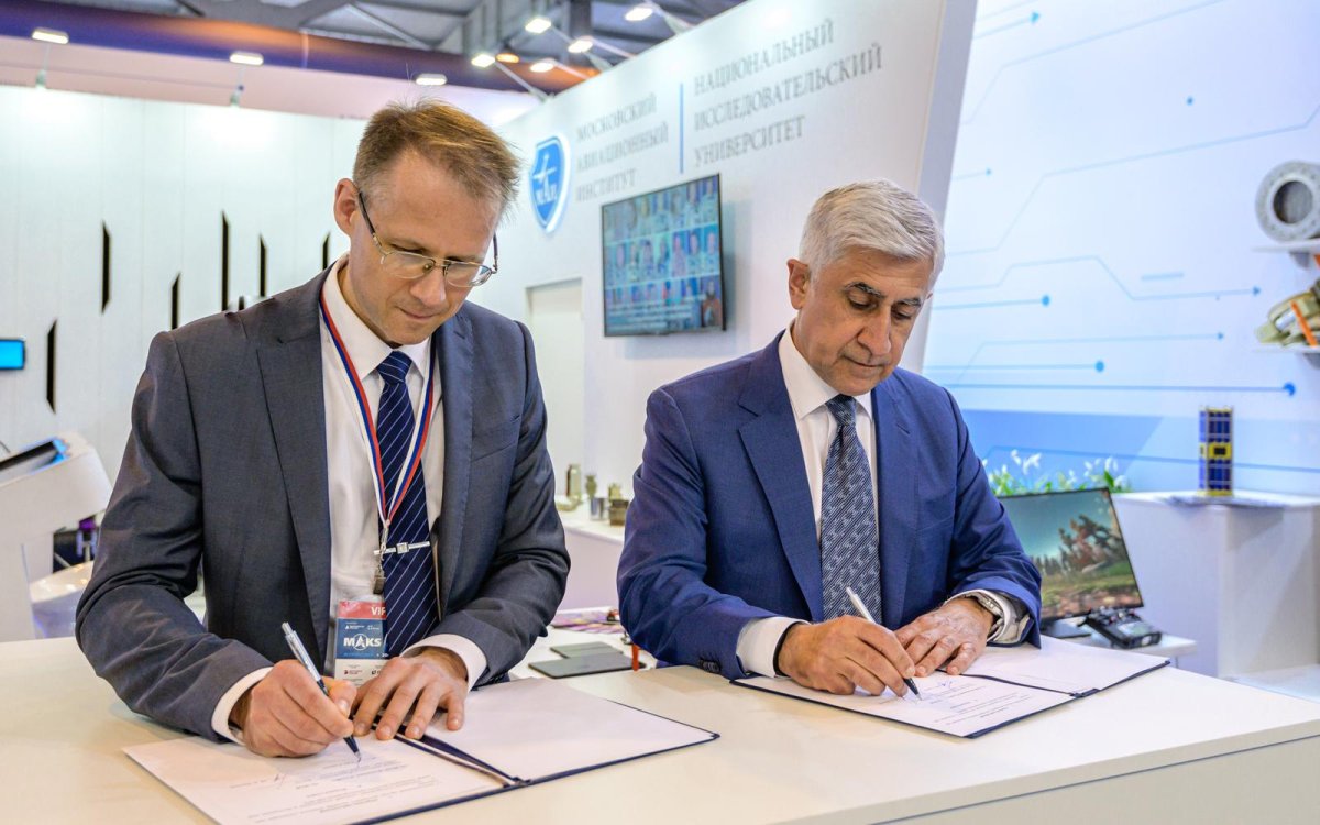 Стрелец Михаил Юрьевич ОКБ сухого