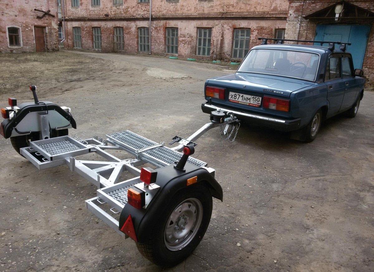 Прицеп эвакуатор МЗСА