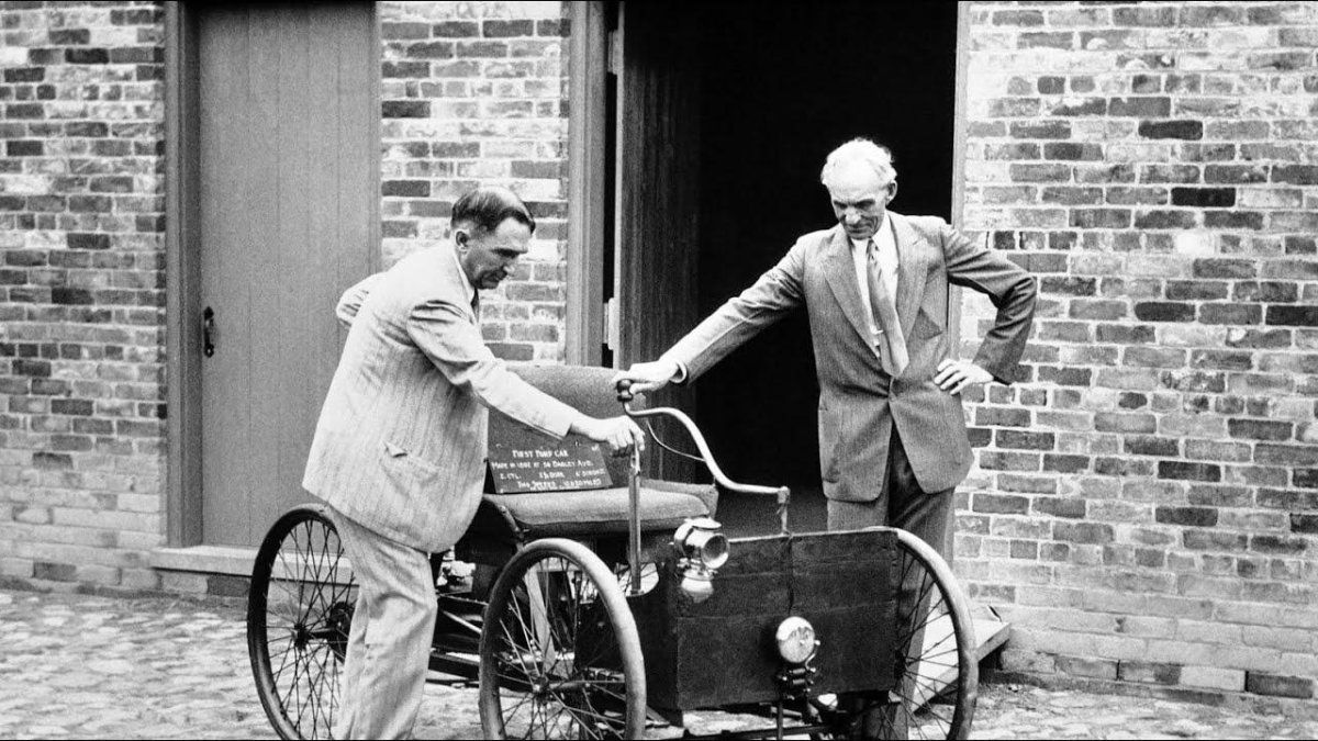 1893 Генри Форд