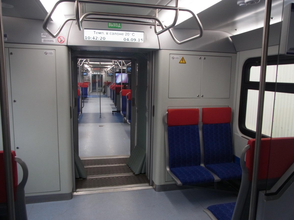 Электропоезд Иволга эг2тв салон