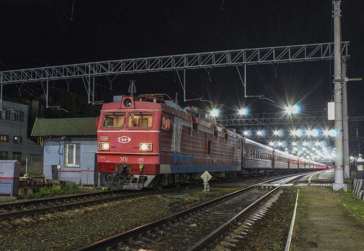 Поезд 477 Челябинск Адлер