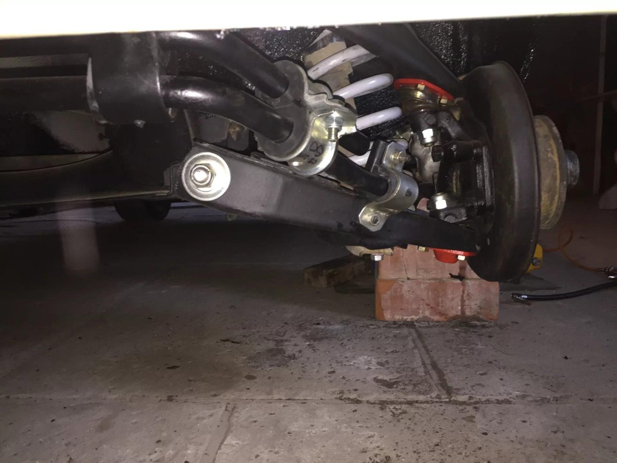 Передняя подвеска ВАЗ 2105