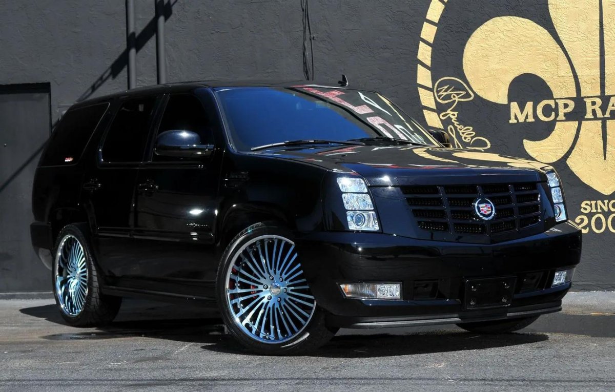 Cadillac Escalade 2013 Tuning