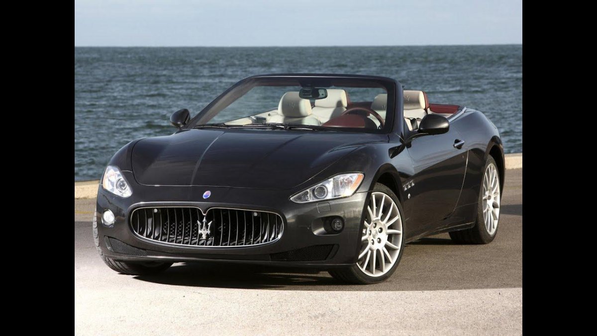Maserati GRANCABRIO 2010