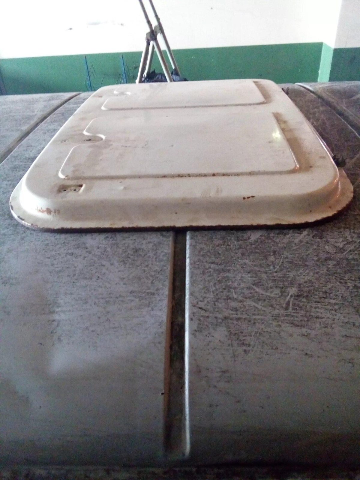 Люк на УАЗ Буханка