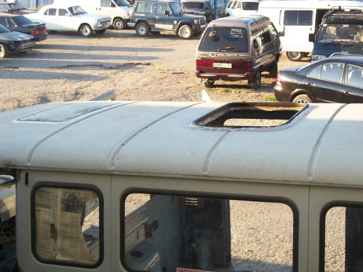 Люк УАЗ Буханка на крышу