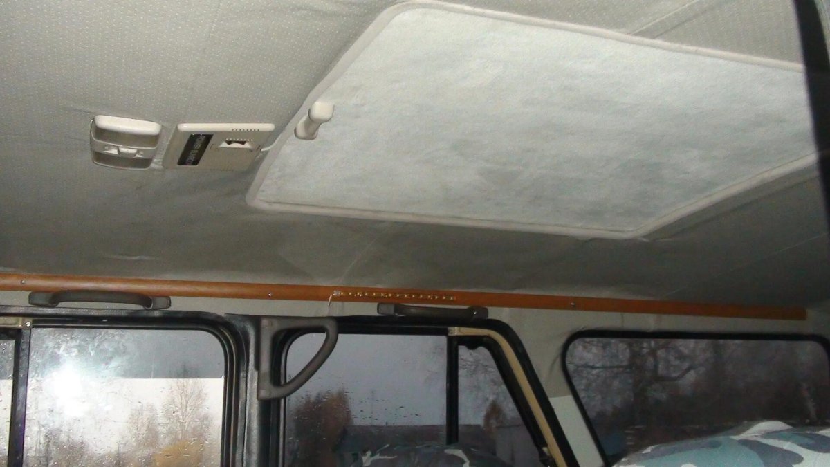 Люк на УАЗ Буханка