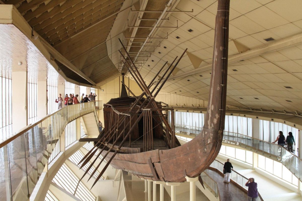 Музей солнечной ладьи в Гизе