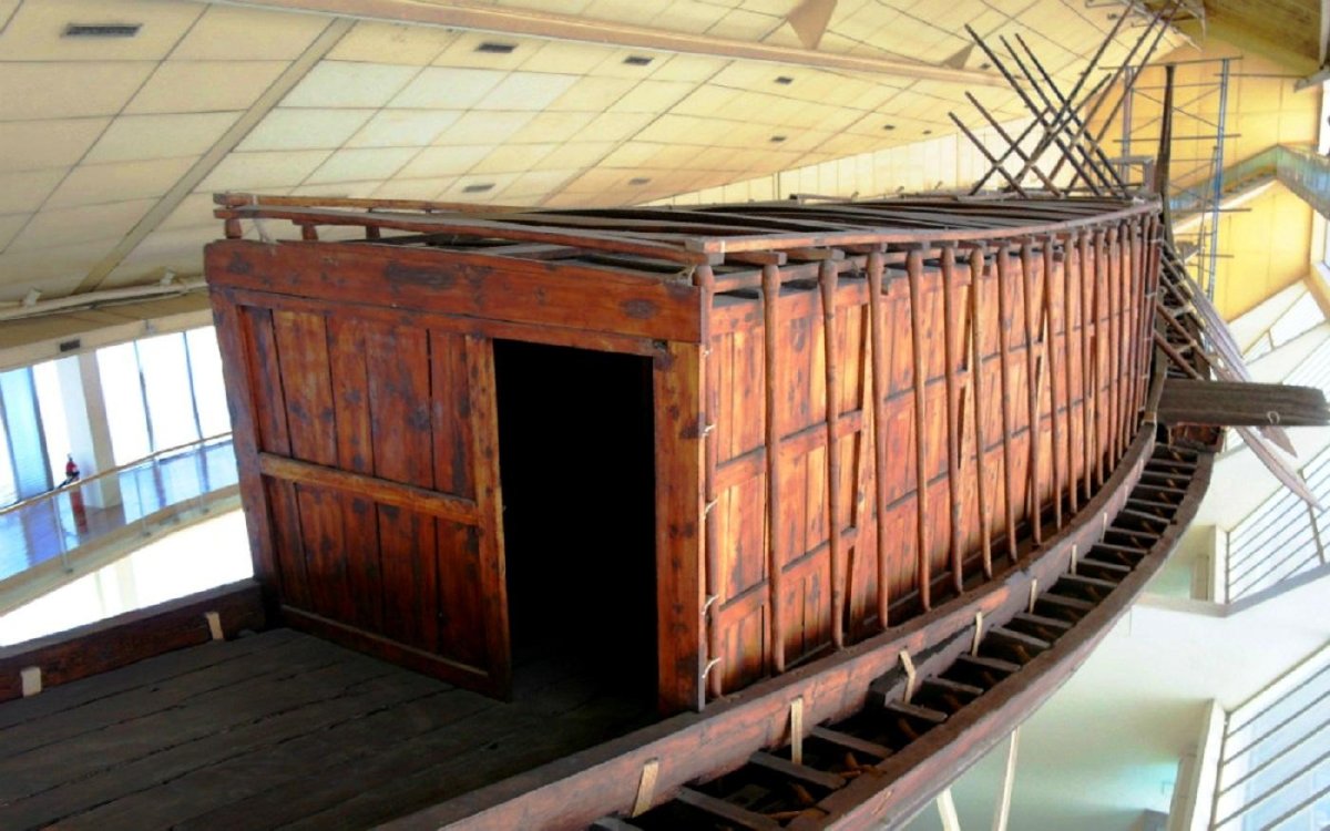 Лодка фараона Хуфу