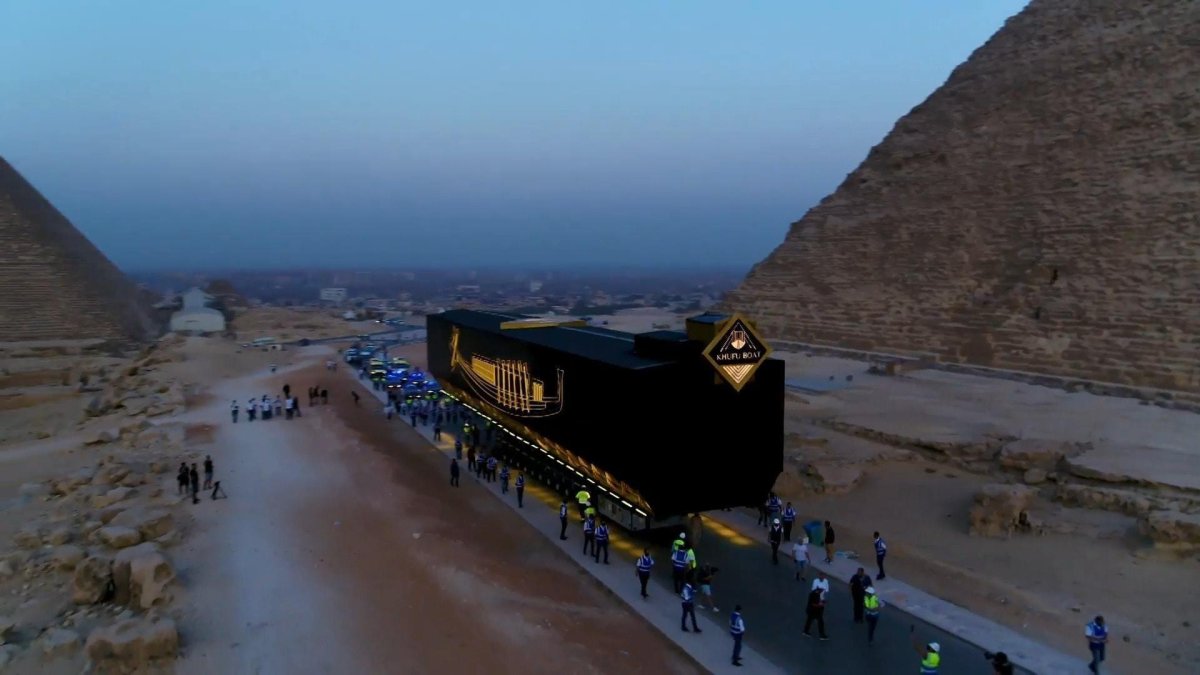 Большая Ладья Хуфу