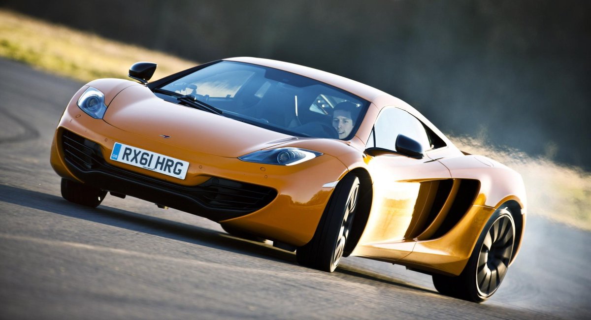 MCLAREN mp4-12c