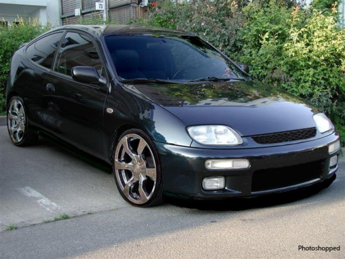 Mazda 323c
