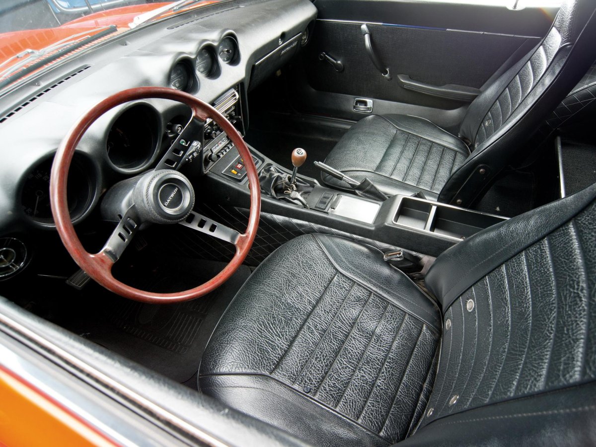 Datsun 240z Interior