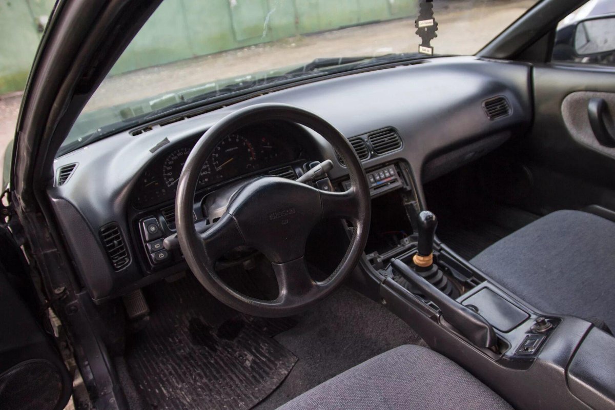 Nissan 240sx салон