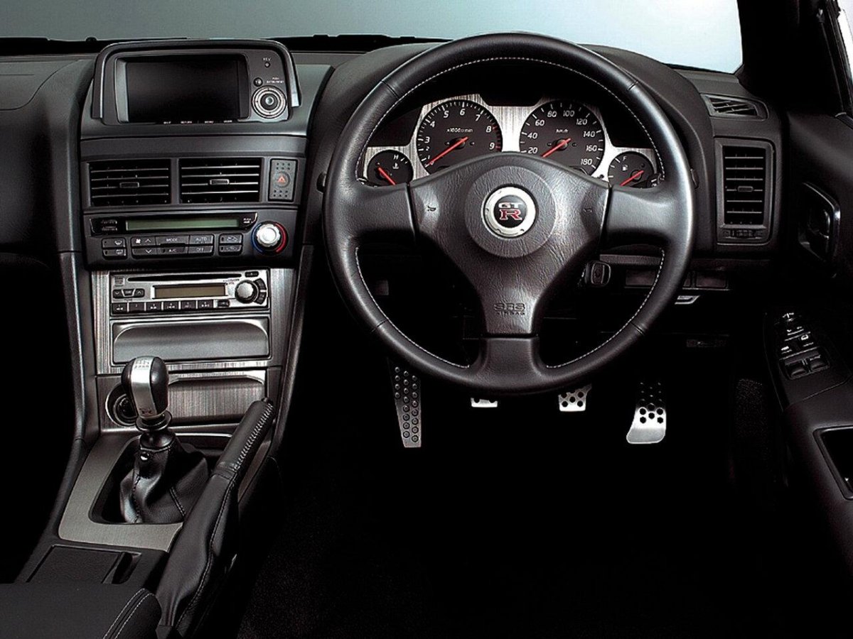 Nissan Skyline r34 салон