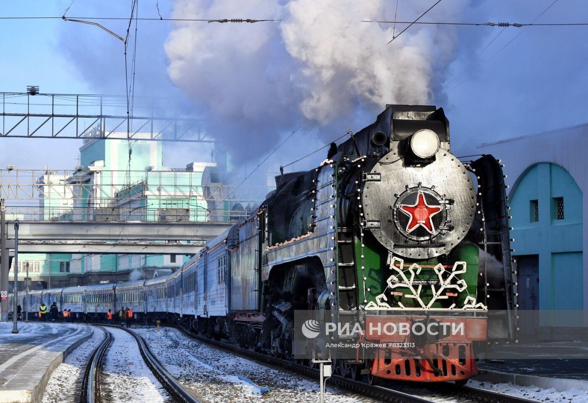 Вокзал новогодний Новосибирск