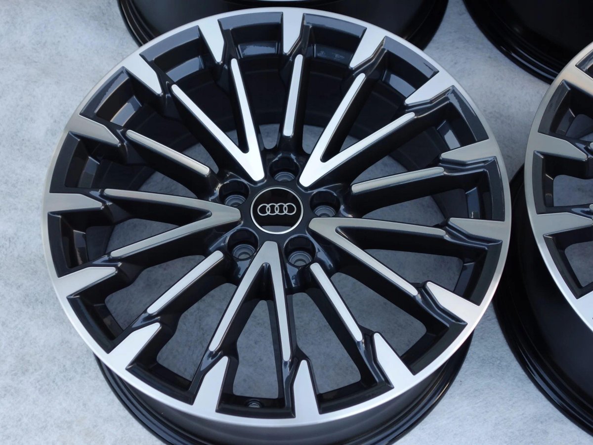 Галерея дисков r18 Тигуан 2