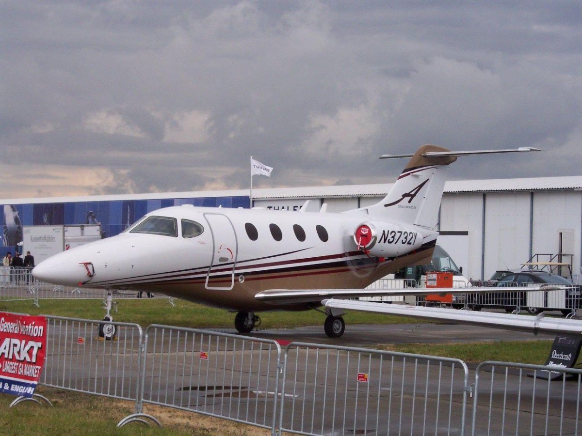 Beech 390 Premier IA