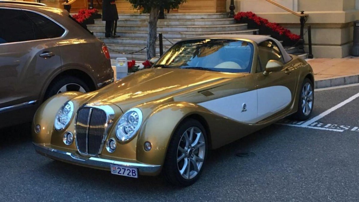 Ниссан Мицуока