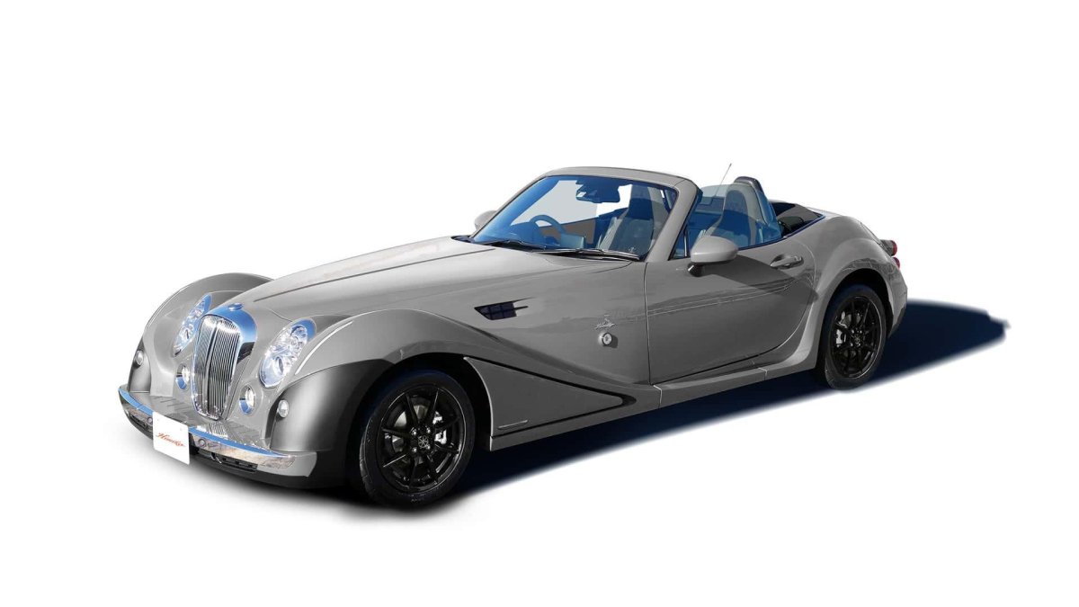 Mitsuoka 2023