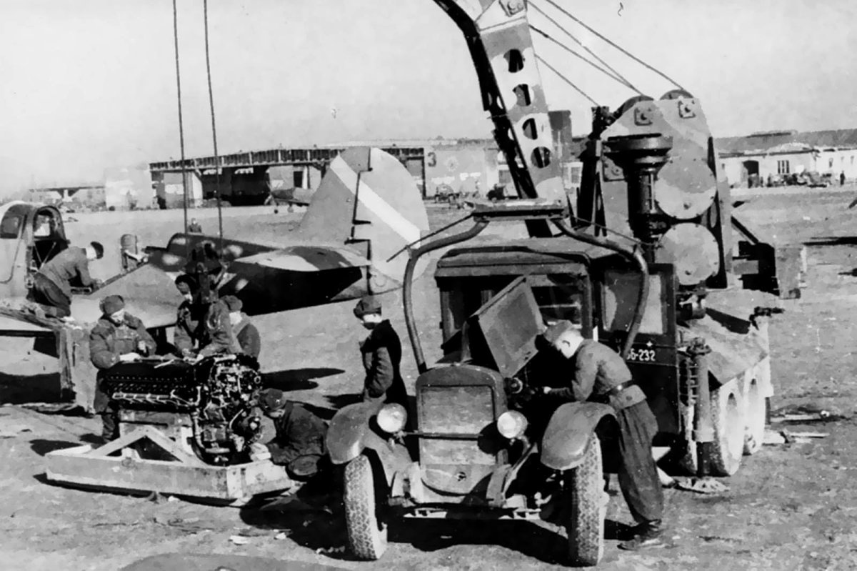 ЗИС 6 автокран