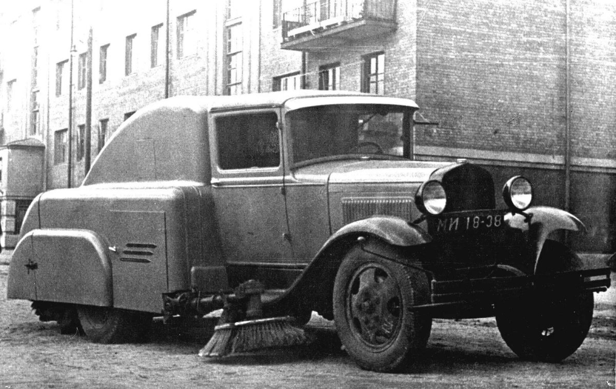 ПУ-7 подметальная машина