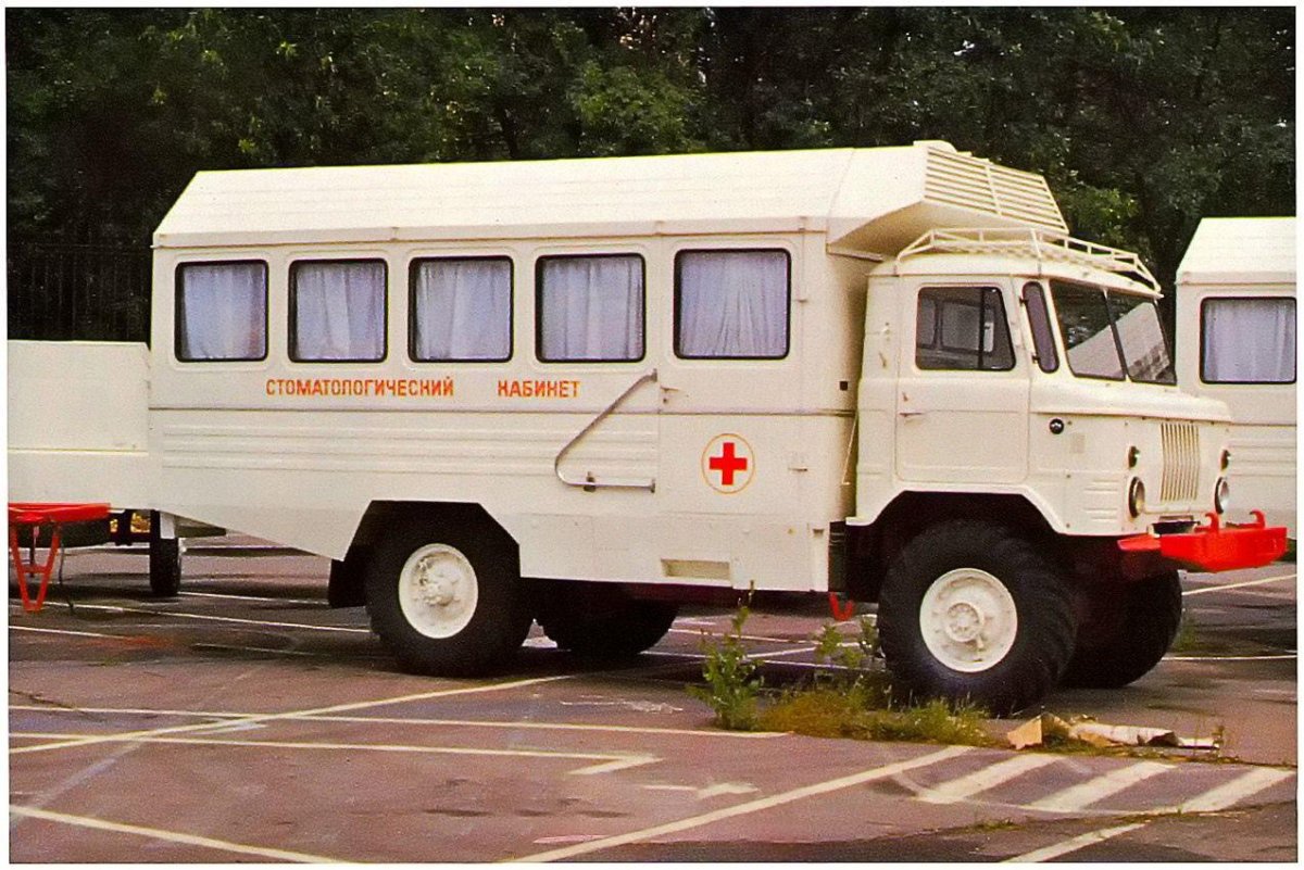 ГАЗ-66 санитарный автомобиль