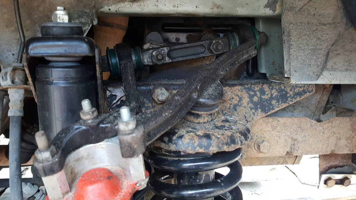 Передняя подвеска Шеви Нива