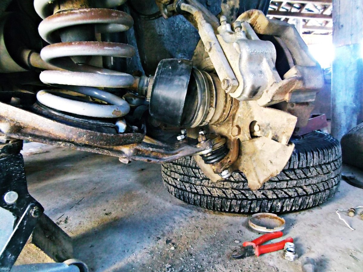 Подвеска Шеви Нива