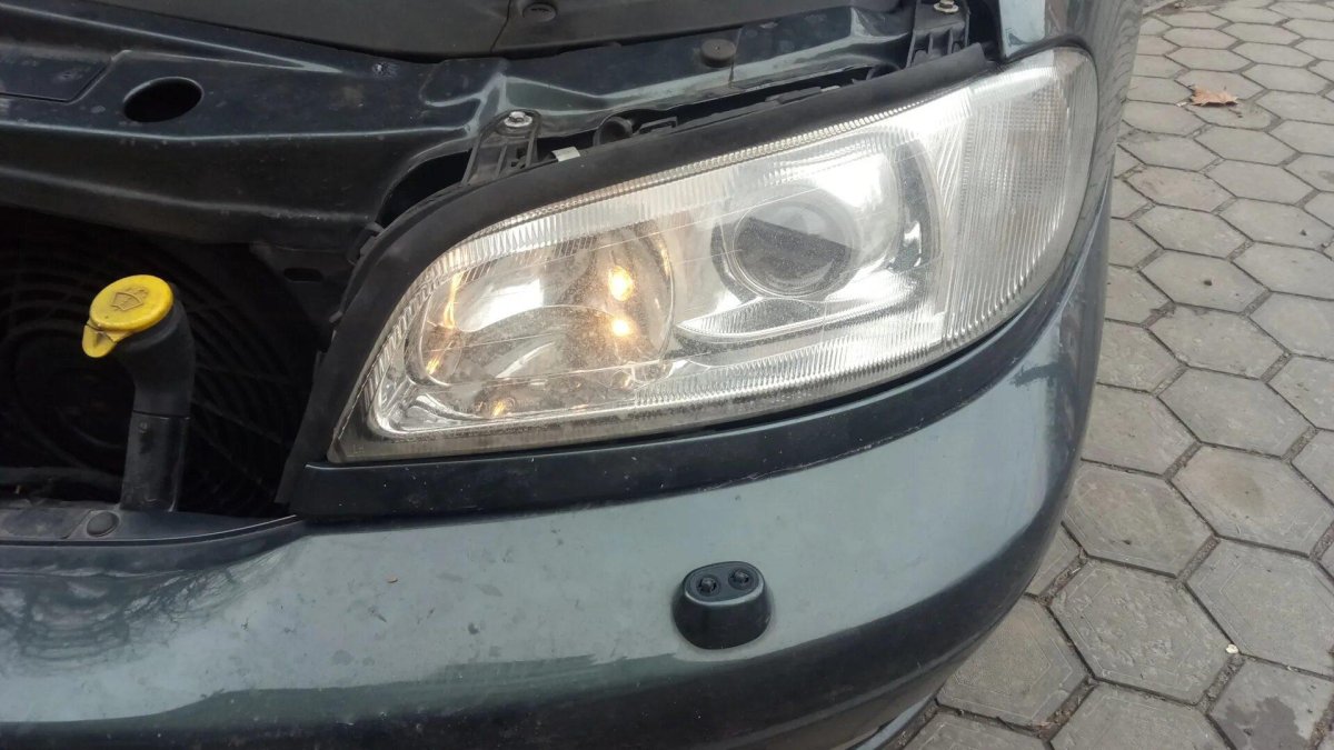 Противотуманные фары Опель Омега б ксенон