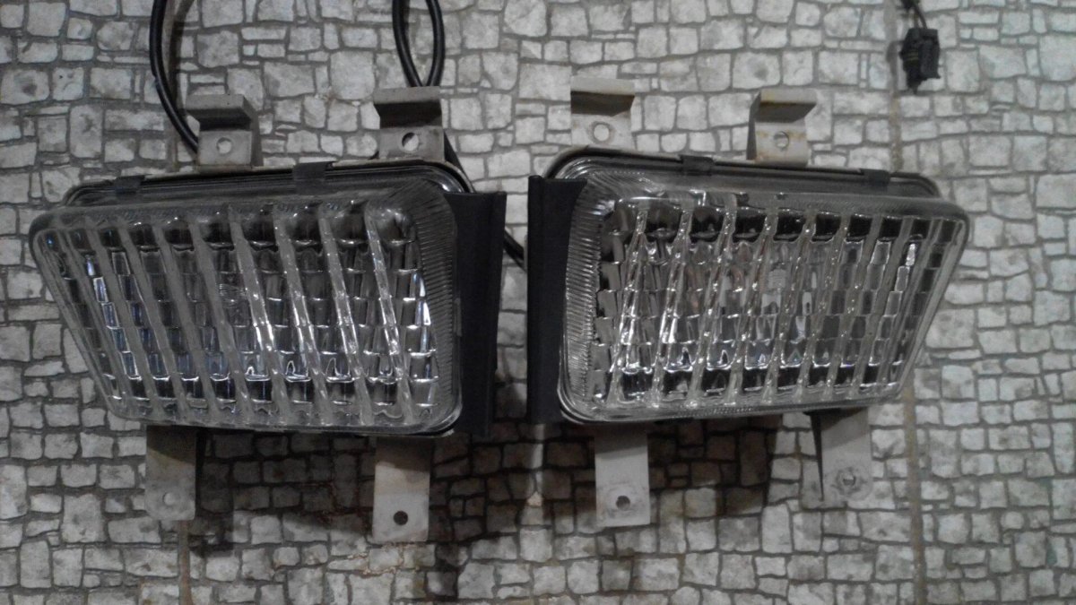 Опель Омега противотуманки