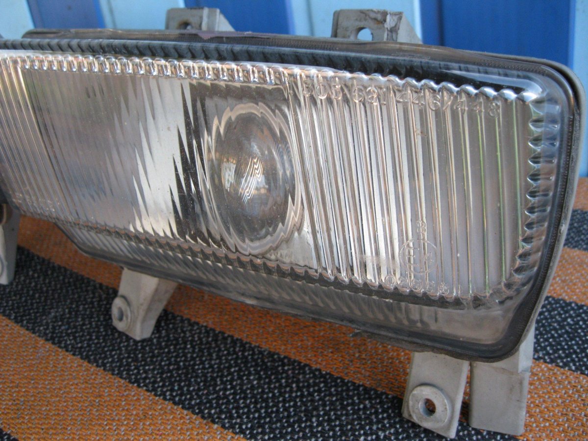 Опель Омега противотуманки