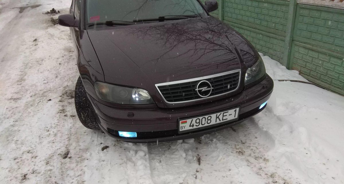 Ангельские глазки на Опель Омега б