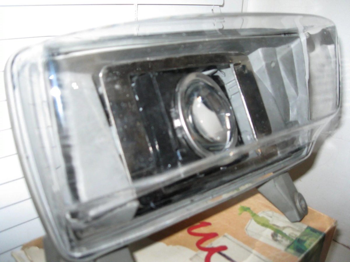 Стекла фар Opel Omega b Рестайлинг