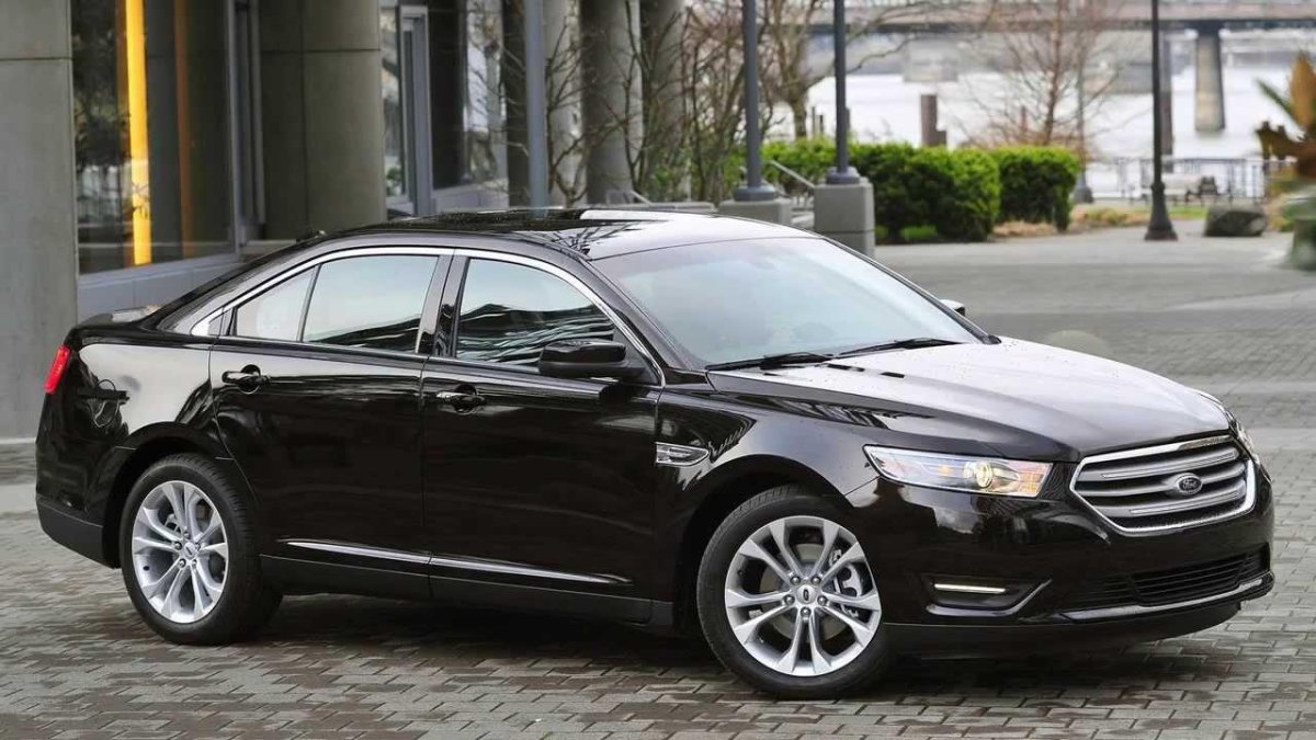 Ford Taurus