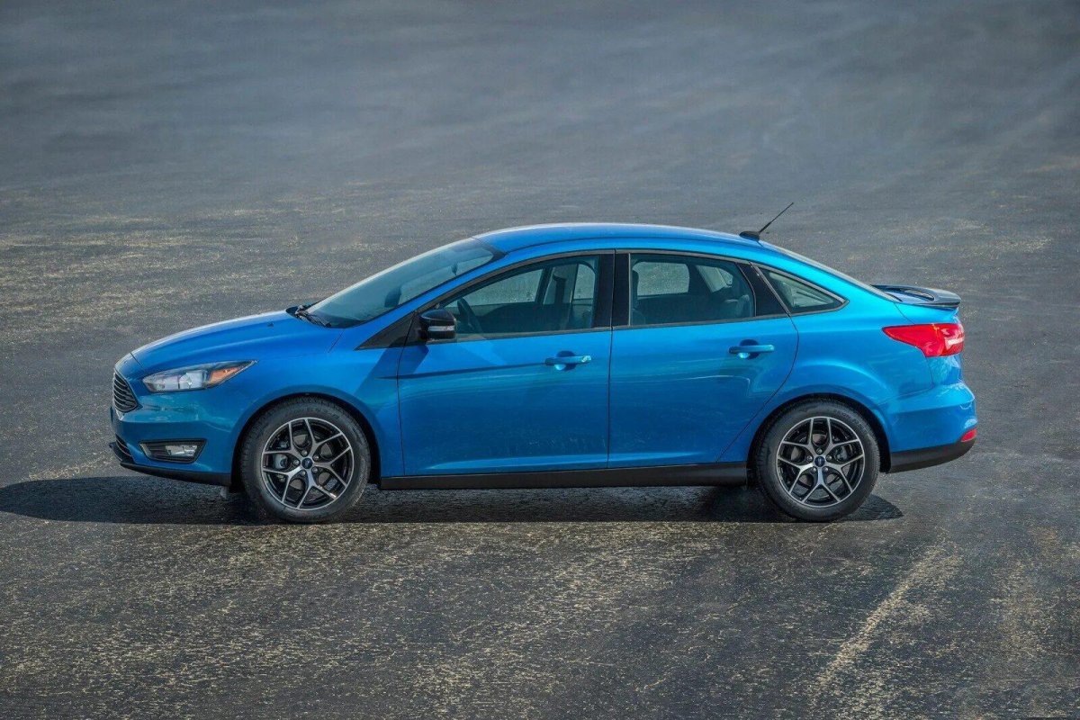 Ford Focus 2017 седан