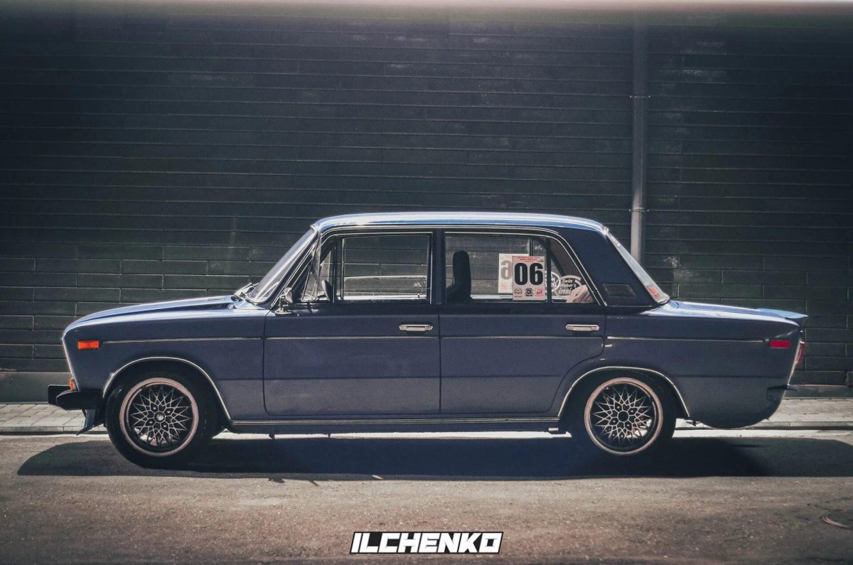ВАЗ 2106 сбоку