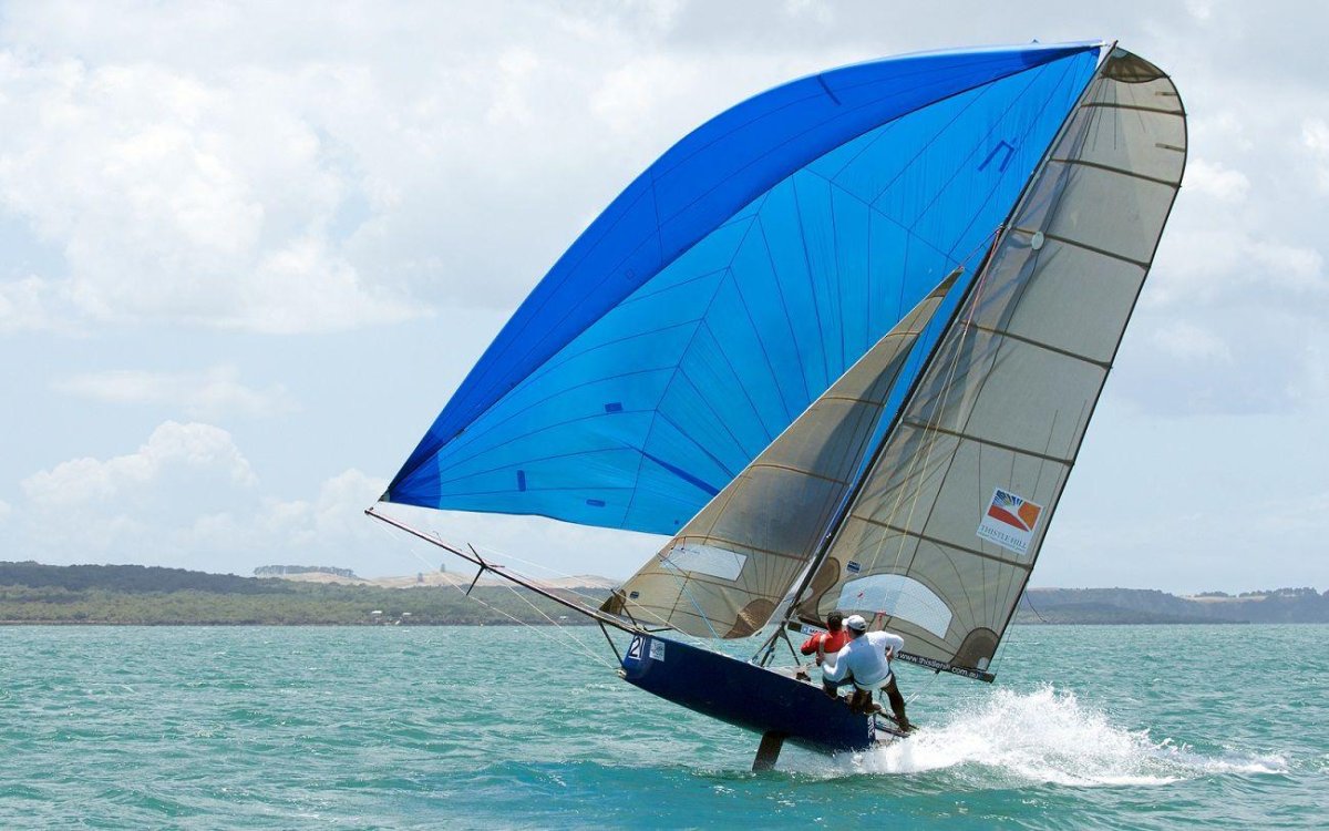 Генакер и спинакер