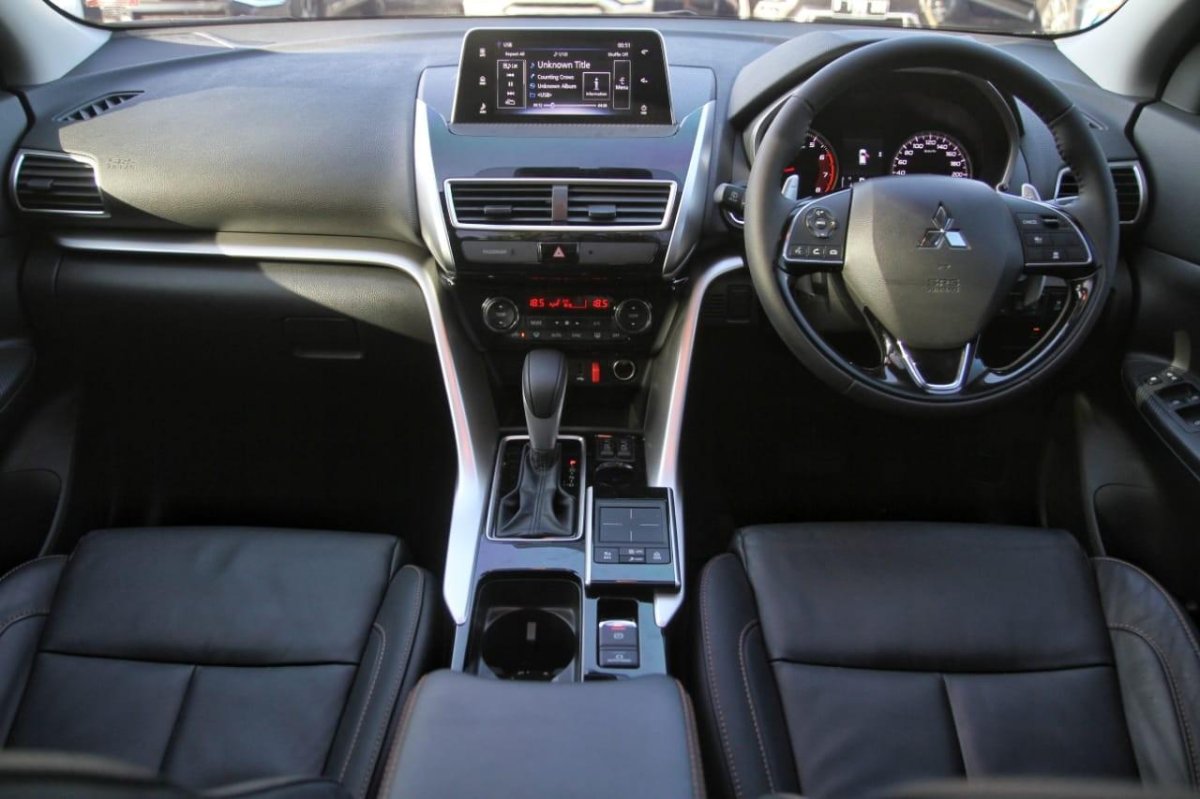 Тойота Эклипс кросс