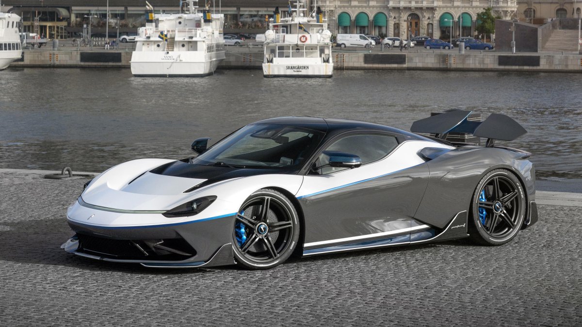 Pininfarina гиперкар 2020