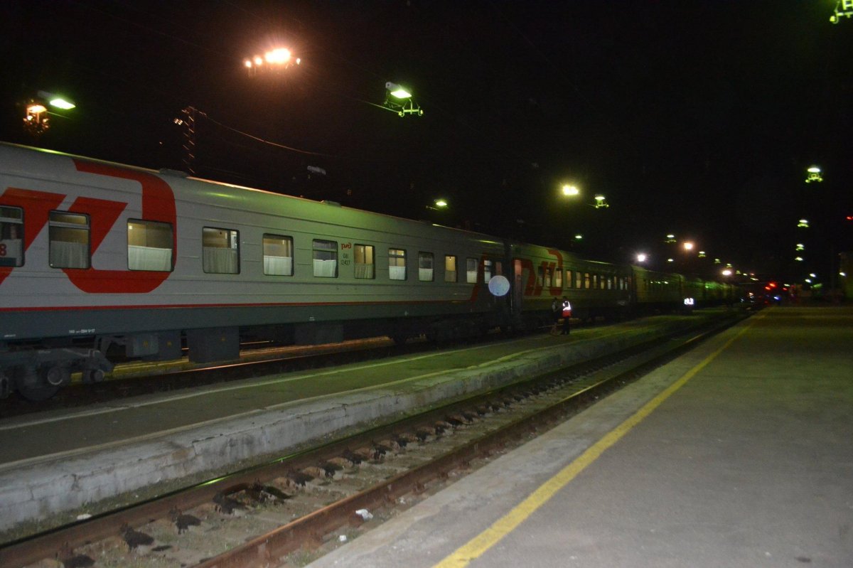 Поезд Орск Москва