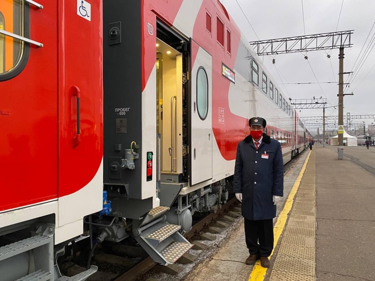 2 Этажный поезд Оренбург Москва